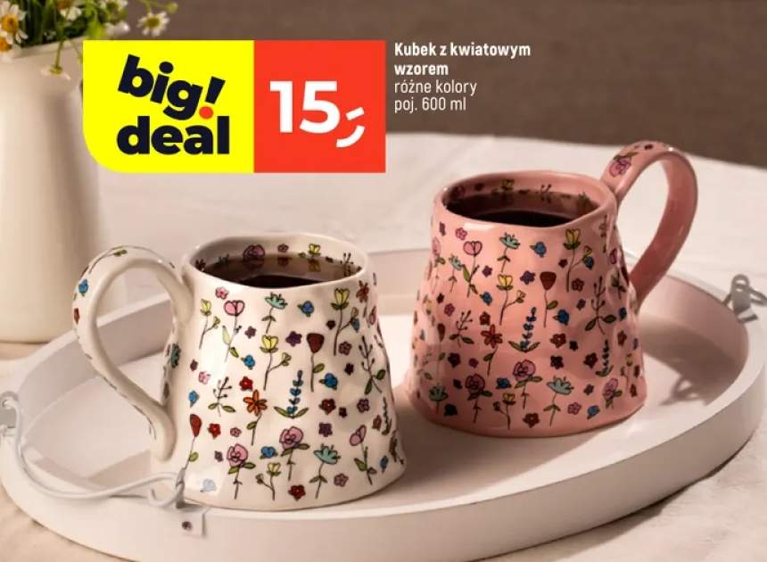 Kubek z kwiatowym wzorem różne kolory