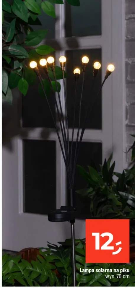 Lampa solarna na piku