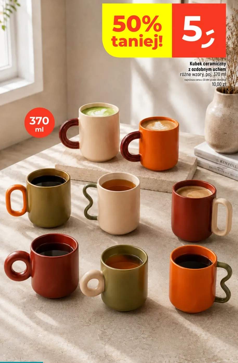 Kubek ceramiczny z ozdobnym uchem 370 ml
